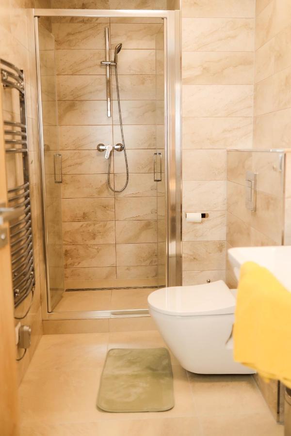 Apartman 4 - Rezidence K Lanovce Яхимів Екстер'єр фото