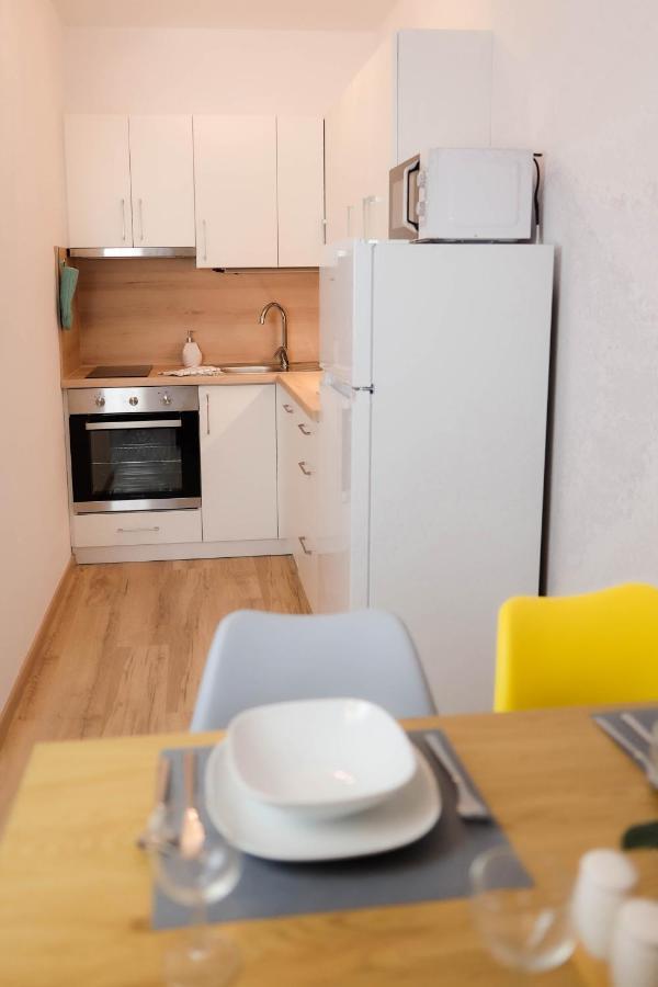 Apartman 4 - Rezidence K Lanovce Яхимів Екстер'єр фото
