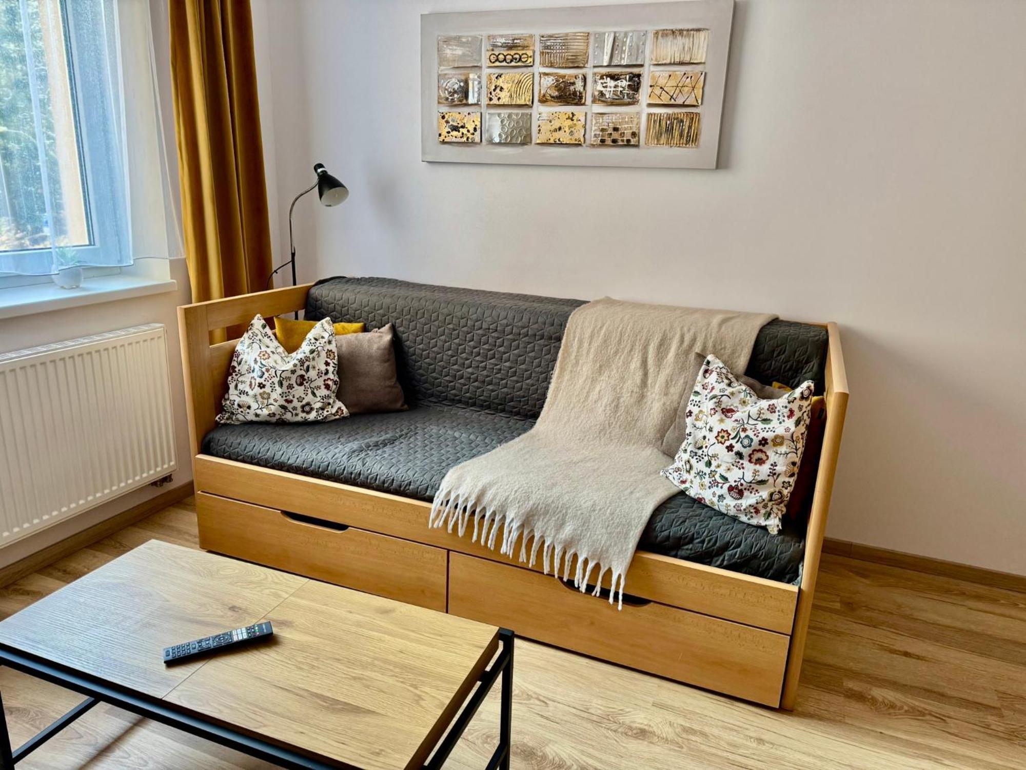 Apartman 4 - Rezidence K Lanovce Яхимів Екстер'єр фото
