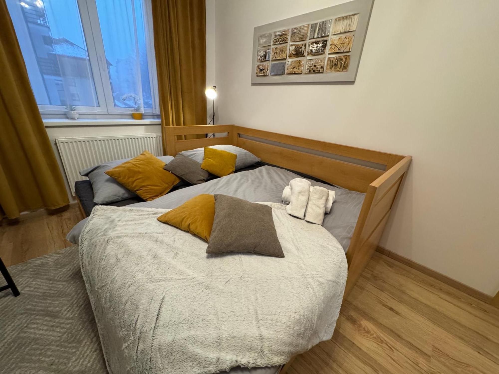 Apartman 4 - Rezidence K Lanovce Яхимів Екстер'єр фото